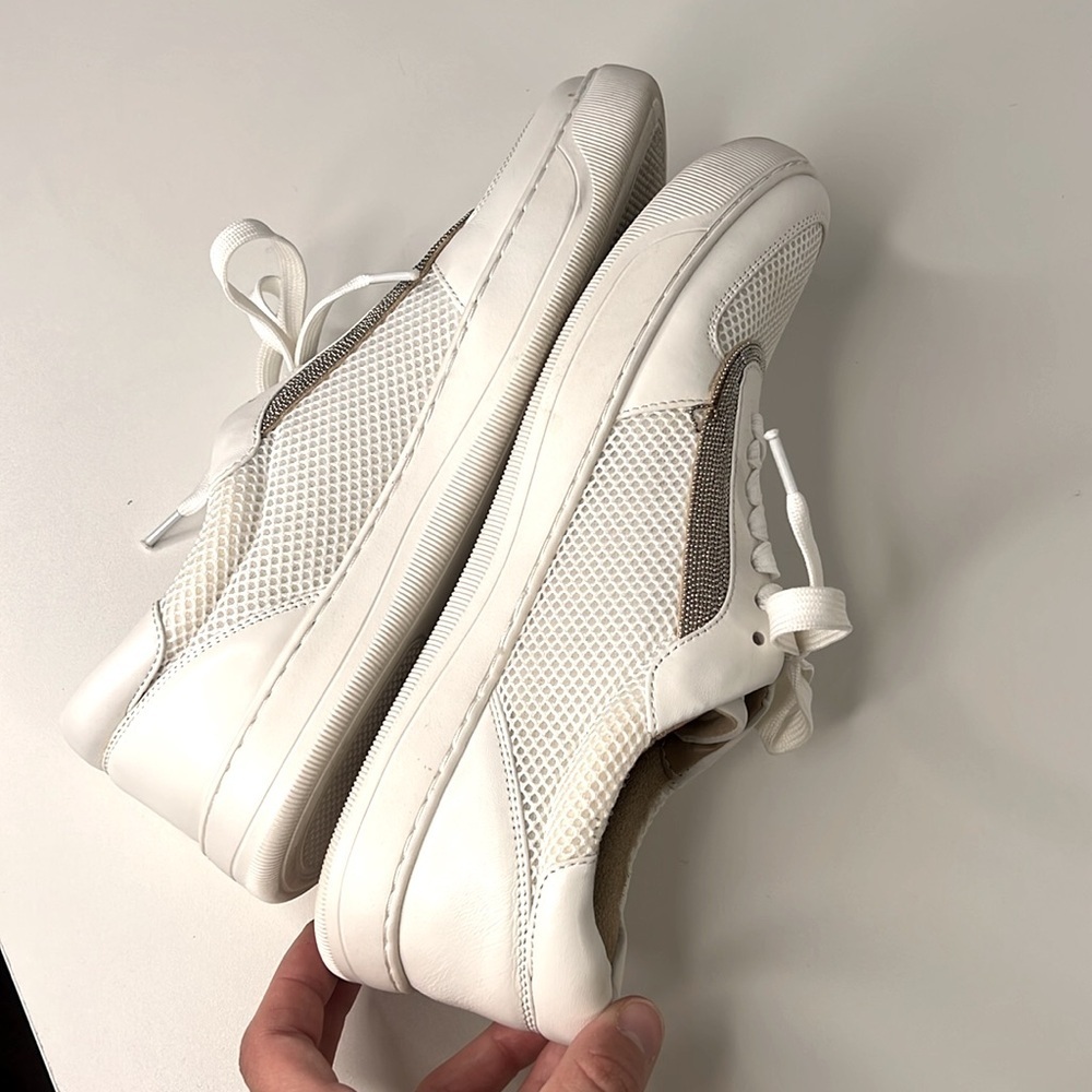 Vaneli Chico white tennis shoes size 9 women’s beaded leather sneakers - Picture 8 of 11